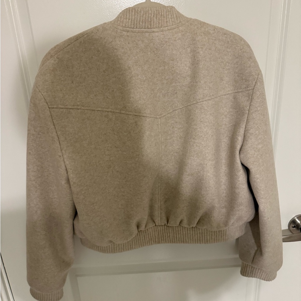 Zara Women's Beige Bomber Jacket. Size small. Never worn. - Picture 3 of 3